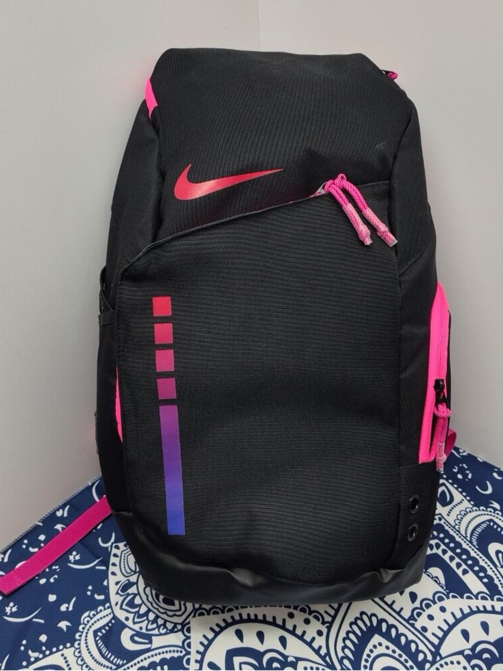 Nike Basketball Backpack Air Cushion Backpack（Pink back）